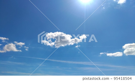 White clouds in the blue sky in autumn White clouds in the blue sky in autumn 95418504