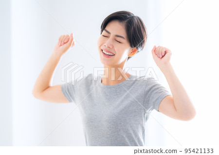 女性手法按摩整骨診所指壓按摩 95421133