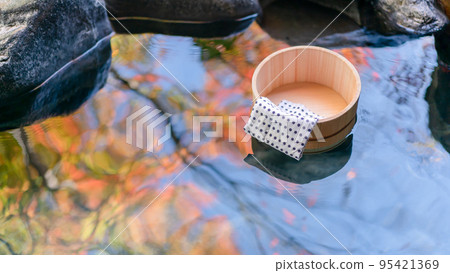 Hot spring Hot spring 95421369