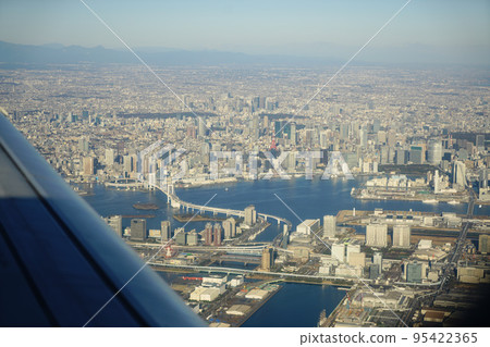 Aerial view of Tokyo buildings 95422365