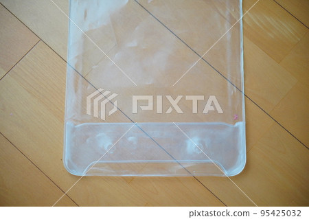 Tattered school bag cover Tattered school bag cover 95425032