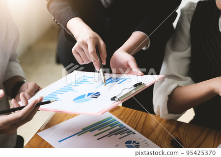 Start-up Business, a team of young entrepreneurs working together to increase profits into the company to increase business potential. 95425370