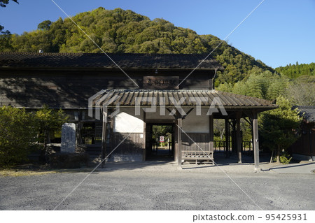 A view of JR Kareigawa Station in Kagoshima Prefecture. A view of JR Kareigawa Station in Kagoshima Prefecture. 95425931