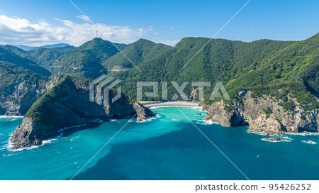 [Drone aerial photography] Senba Cliff Sotomuinohama 95426252