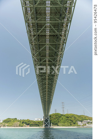 This photo was taken near the Kanmon Kaikyo Bridge. This photo was taken near the Kanmon Kaikyo Bridge. 95426478
