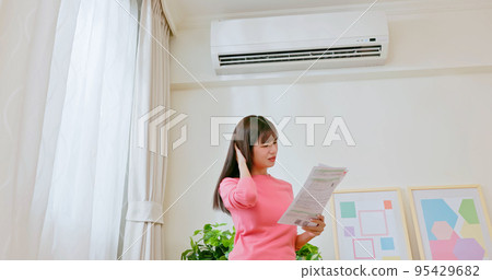 economic inflation concept 95429682