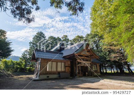 Rakurakufuku Shrine main building, Miyahara, Hoki-cho, Saihaku-gun, Tottori Prefecture 95429727