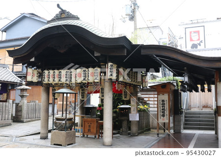 大阪府大阪市中央區難波的“法善寺” 95430027