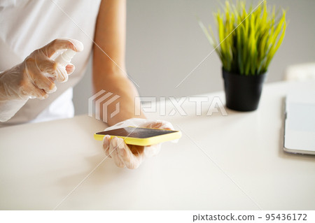 Cleaning personal items from virus, microbes and dirt. Cleaning personal items from virus, microbes and dirt. 95436172