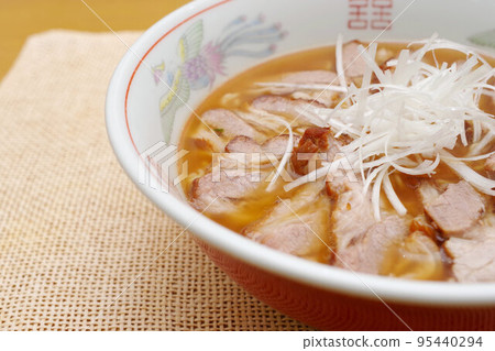 Char siu noodles made with homemade char siu Char siu noodles made with homemade char siu 95440294