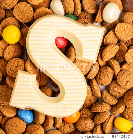 Dutch winter holiday Sinterklaas 95442437