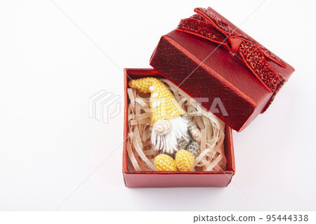 image of wool toy box white background  95444338