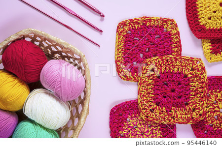 Red and yellow Granny square crochet 95446140