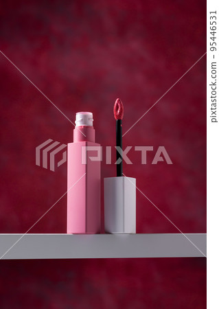 Liquid lipgloss applicator and tube, beauty make up product. 95446531