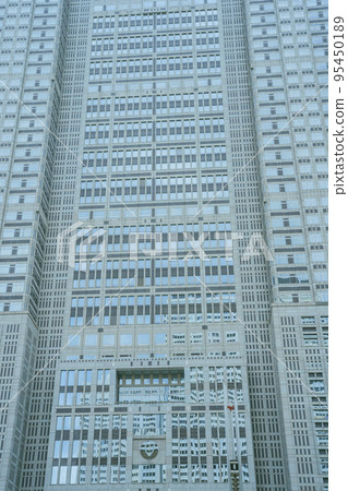 A view of the Tokyo Metropolitan Government Building (1st Main Building, 2nd Main Building, Assembly) in Shinjuku Ward, Tokyo from the outside 95450189