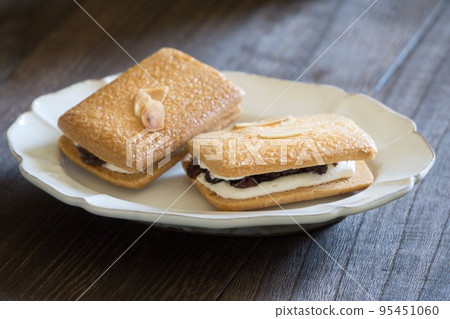 奶油曲奇小吃 95451060