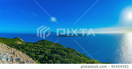 [風景]新島展望台[全景] 95454581