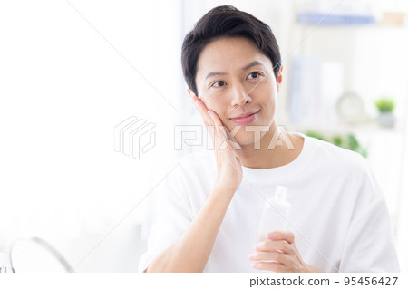 美女形像中年男人 美女形像中年男人 95456427