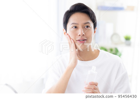 美女形像中年男人 95456430