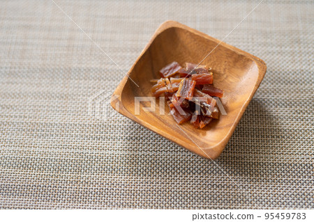一口大小的鮭魚 一口大小的鮭魚 95459783