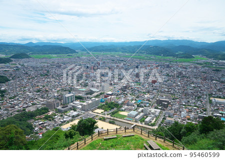 【日本百城】從山上野丸本丸看鳥取城鳥取城 鳥取縣鳥取市2 95460599