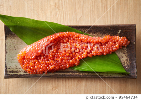 Hokkaido Raw Sujiko (White Salmon) Hokkaido Raw Sujiko (White Salmon) 95464734