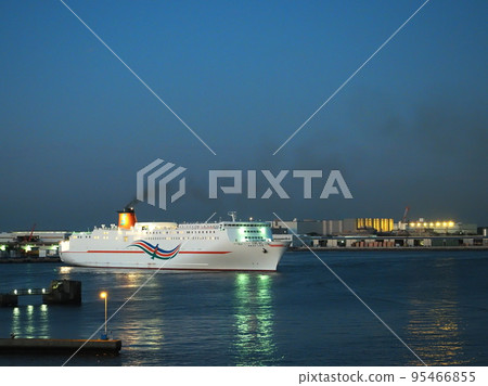 Orange Ferry Orange Ehime 抵達大阪 Orange Ferry Orange Ehime 抵達大阪 95466855