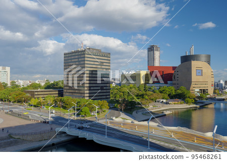 Morning Murasaki River and Kitakyushu City Hall Kokura, Kitakyushu City 95468261