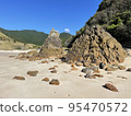 海灘岩石 95470572