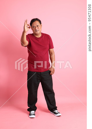 Casual Senior Man Casual Senior Man 95471308