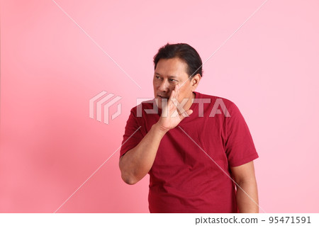 Casual Senior Man Casual Senior Man 95471591