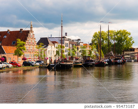 Streets and canals of Leiden town, Netherlands Streets and canals of Leiden town, Netherlands 95473187
