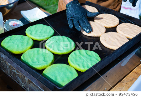 Colombian corn flour cake Arepas Colombian corn flour cake Arepas 95475456