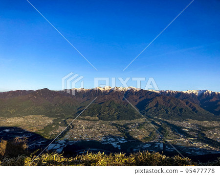 吉里馬山 吉里馬山 95477778