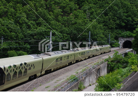 筱之井線近明科敷島E001中級車1 筱之井線近明科敷島E001中級車1 95479720
