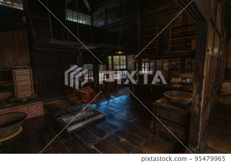 Niigata, a wealthy farmer's mansion Niigata, a wealthy farmer's mansion 95479965