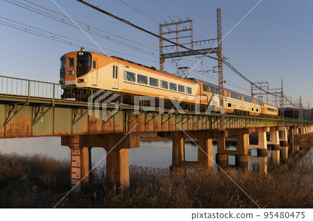 Kintetsu Series 30000 Vista Car (Omata - Miyamachi) 95480475