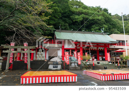 Tokushima Meishan Tenjin Company Tokushima Meishan Tenjin Company 95483509