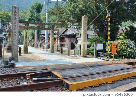 Saga Prefecture Suzan Shrine 95486300