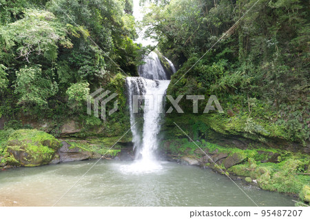 吉恩瀑布盆地 吉恩瀑布盆地 95487207