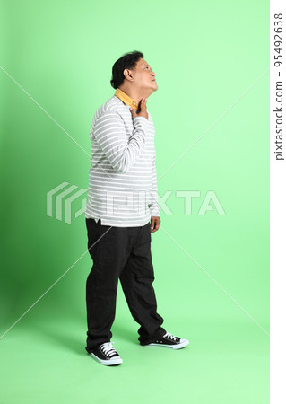 Southeast Asian Man Southeast Asian Man 95492638