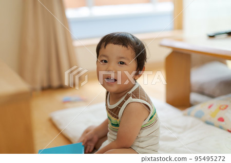 younger, person, baby boy 95495272