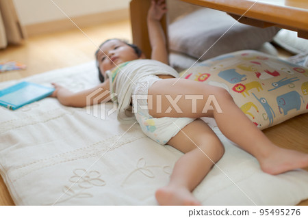 younger, person, baby boy 95495276