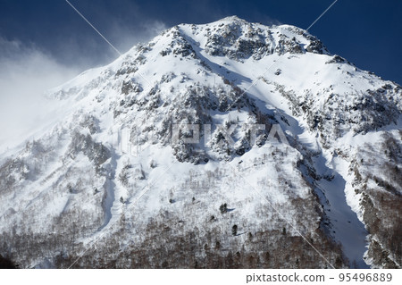 長野縣北阿爾卑斯市上高地燒嶽山 95496889