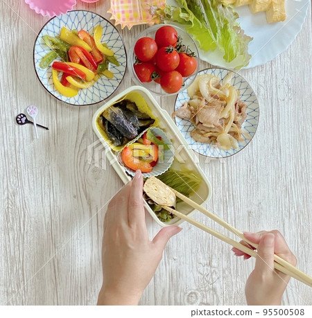 Lunch box making 95500508