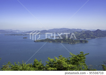 三原：從吹影山眺望的觀景台廣場：廣島縣三原市尾崎島、鷺島、因島 95508710