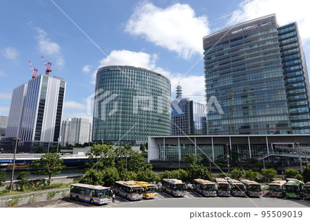 Nissan Yokohama Headquarters Gallery Nissan Yokohama Headquarters Gallery 95509019