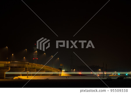 立交橋夜景 95509338