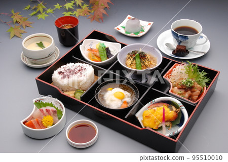 Dishes served in Shokado Dishes served in Shokado 95510010