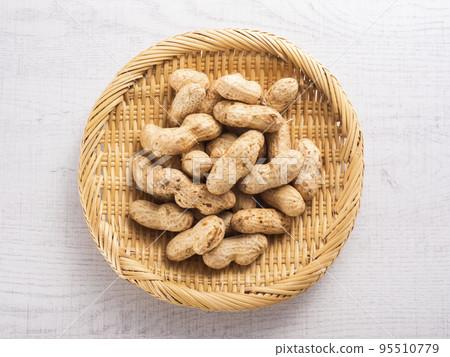 Raw Peanuts with Shell Oomasari 95510779